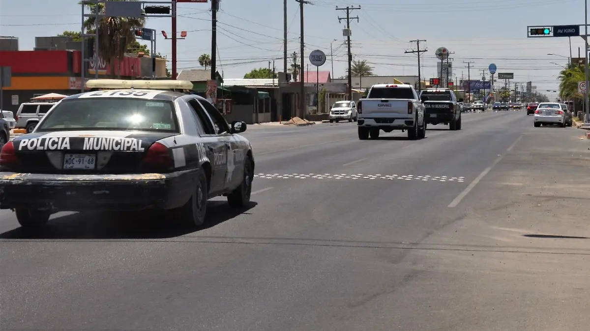 La policía realizó fuerte operativo, tras reporte de que por la avenida Durango y calle 36